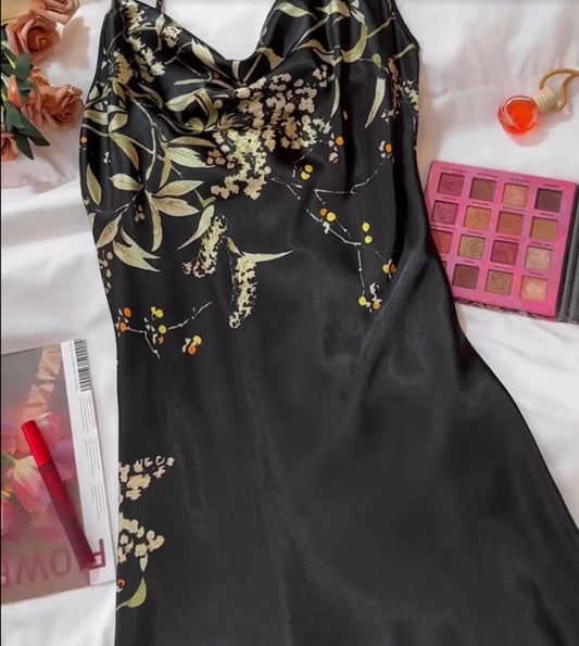 Ley Degaje Yaka Saten Elbiseli Pijama takımı (3lü takım)